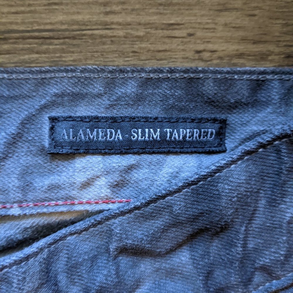 Guess Vintage Alameda Slim Tapered Jeans - Picture 5 of 9